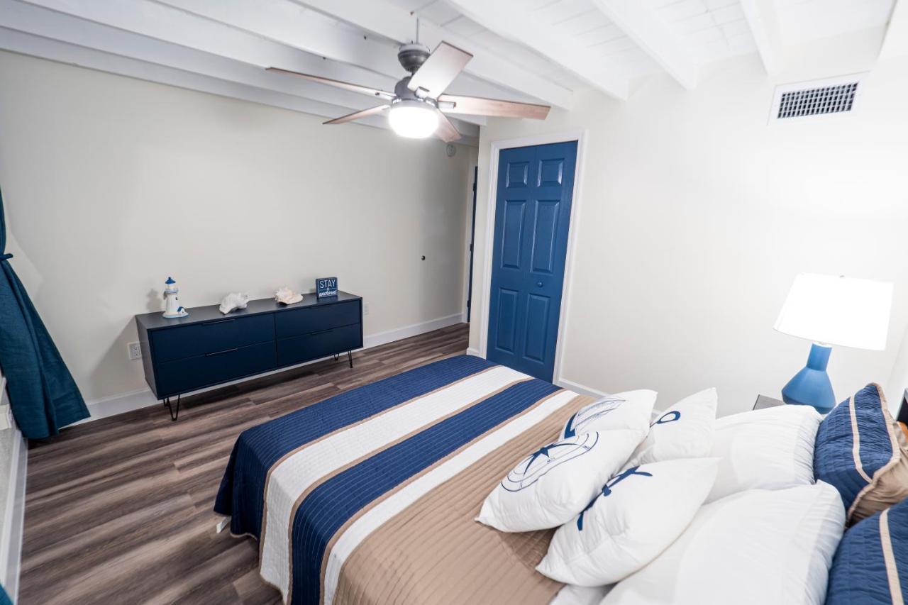 Newly Renovated 3Br2Ba Duplex With Private Dock Villa Key Colony Beach Eksteriør billede