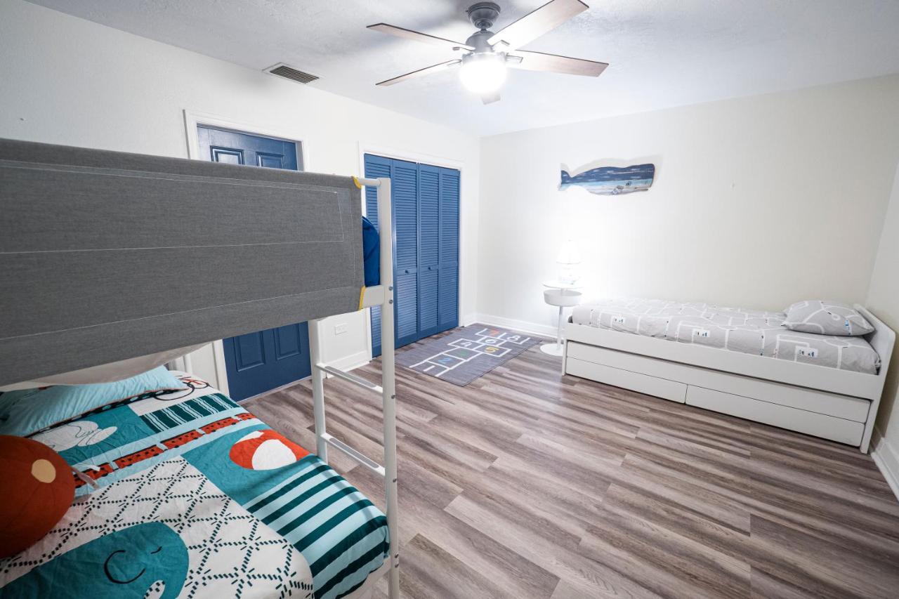 Newly Renovated 3Br2Ba Duplex With Private Dock Villa Key Colony Beach Eksteriør billede