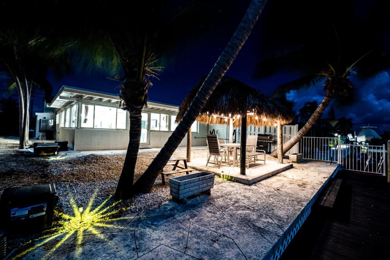 Newly Renovated 3Br2Ba Duplex With Private Dock Villa Key Colony Beach Eksteriør billede